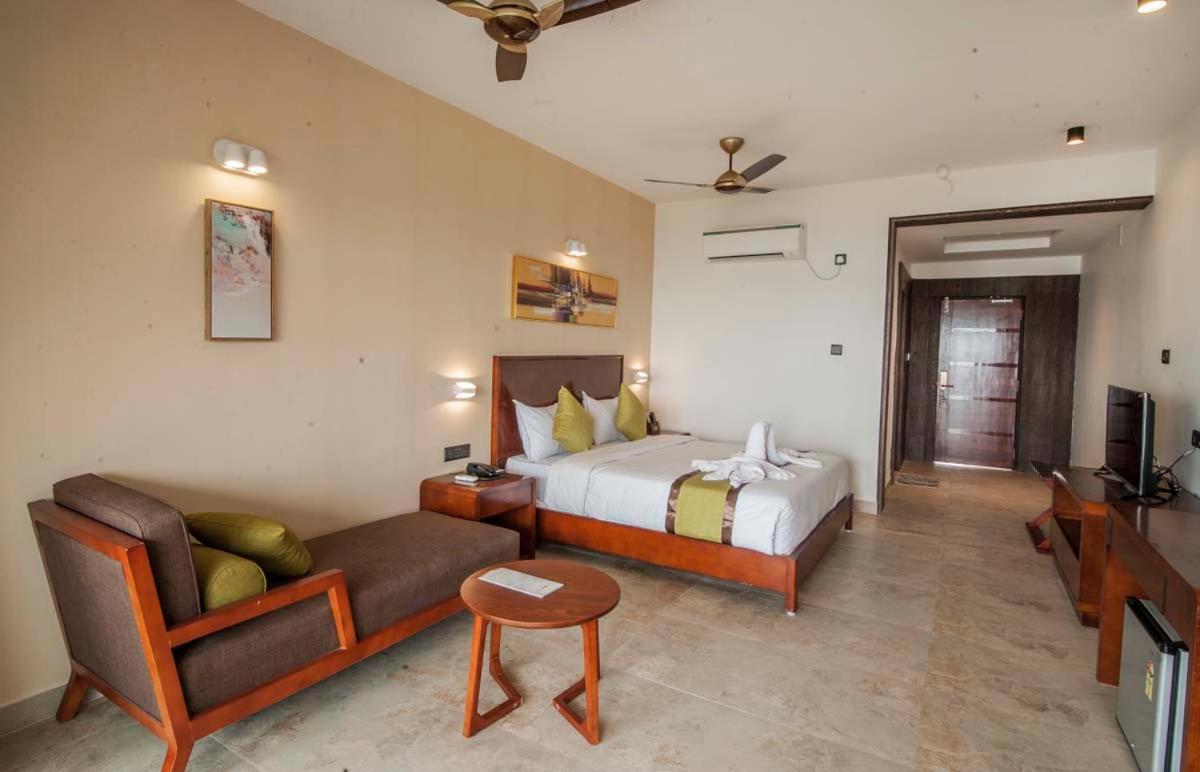 Hotel Sonar Bangla Taki Hasnabad Exterior photo
